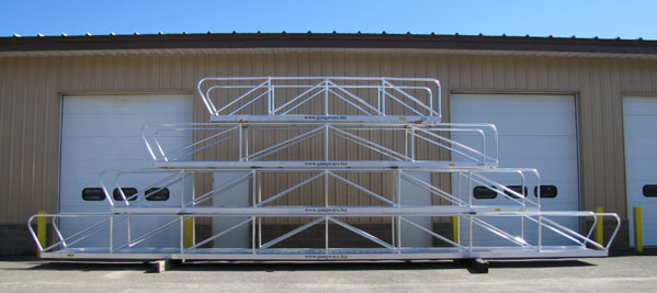 The Wave style aluminum gangway